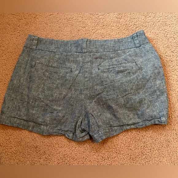 loft size 6 linen cotton blend 4” short blue - Picture 2 of 5